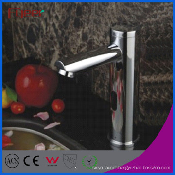 Fyeer High Quality Water Saving Auto Sensor Water Tap (QH0135)